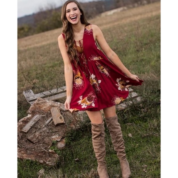 FREE PEOPLE Boho Lovely Day Red Floral Sleeveless Tie Front Dress - Picture 7 of 16
